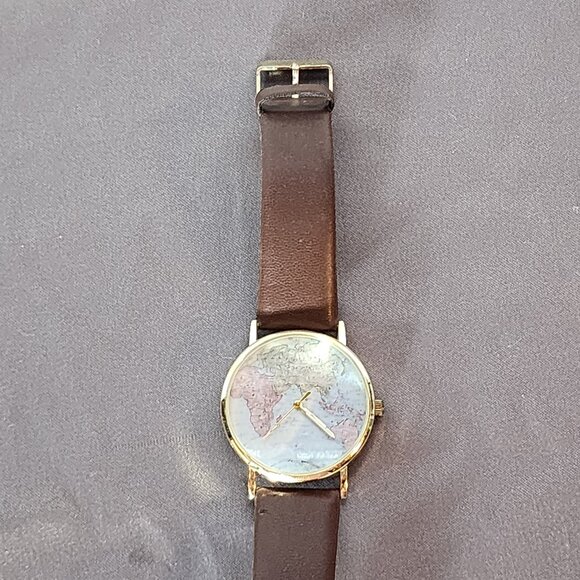 Accutime Watch Corp. Blue World Map Face Gold Tone Analog Stainless Back Watch - Picture 8 of 16